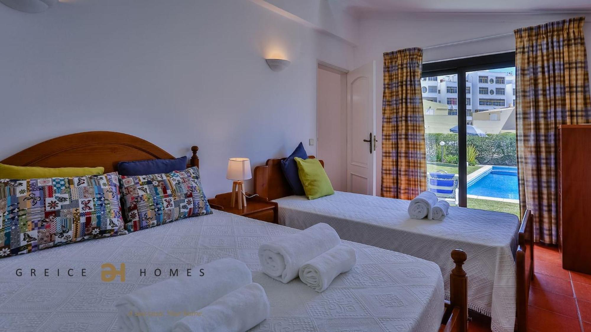 Greice Homes-650 Meters From The Beach, 4 Bedrooms Villa For Holidays In Vilamoura-Quarteira Exteriör bild